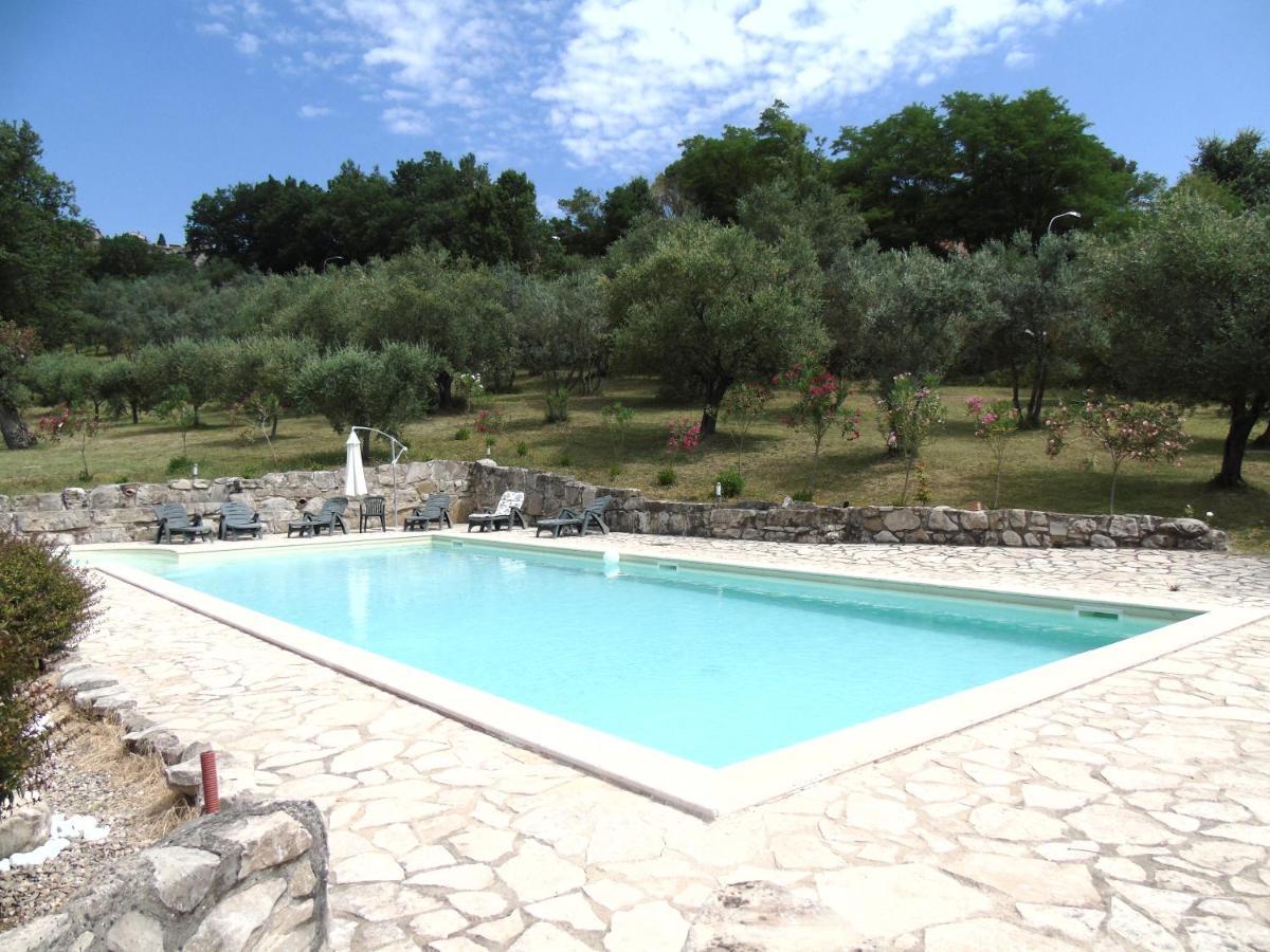 Agriturismo Camera Rosa โตดี ภายนอก รูปภาพ