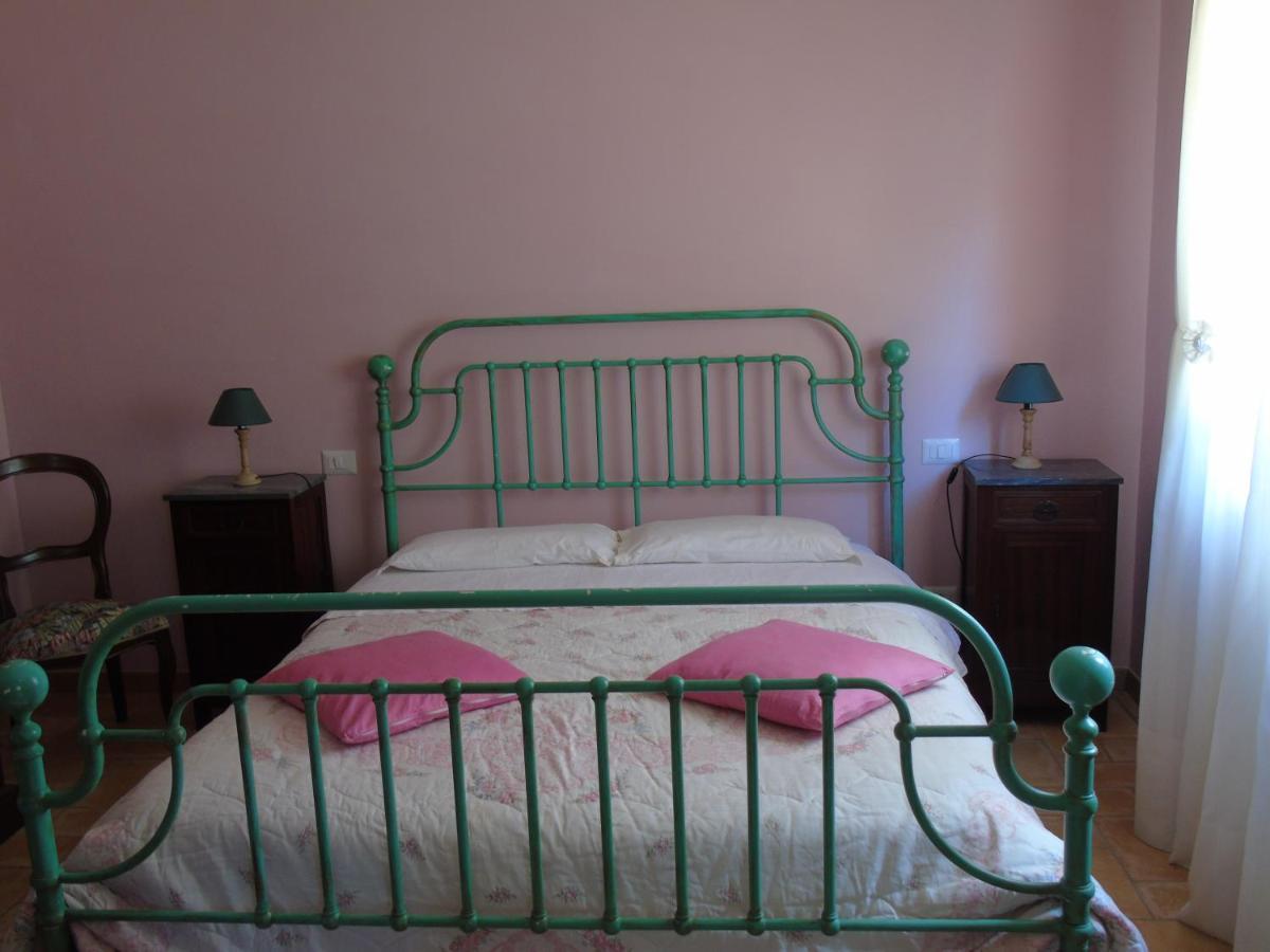 Agriturismo Camera Rosa โตดี ภายนอก รูปภาพ